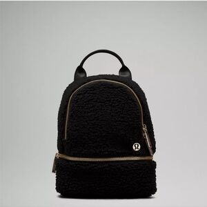 Lululemon city adventurer backpack micro